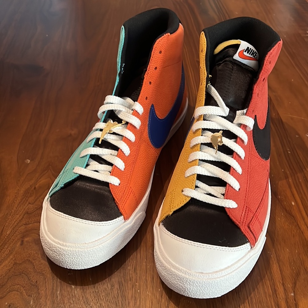 Mens Nike Blazer Shoes size 13